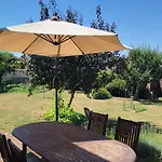 D'hotes Les Glycines Et Petit Dejeuner