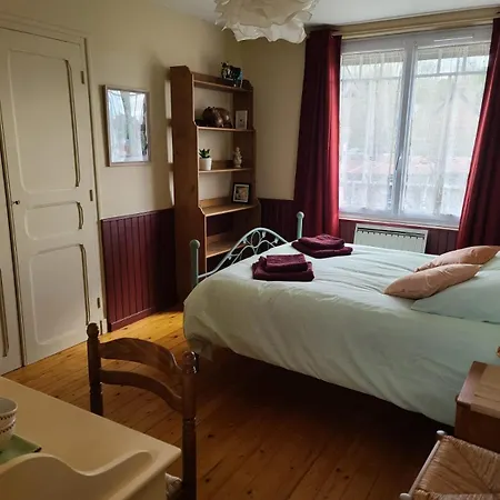 D'hôtes Les Glycines Et Petit Déjeuner Arnieres-sur-Iton