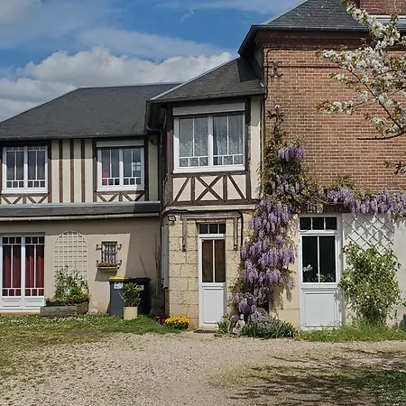 D'hotes Les Glycines Et Petit Dejeuner * Arnieres-sur-Iton