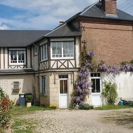 D'hôtes Les Glycines Et Petit Déjeuner Bed and breakfast 3*